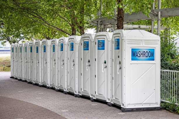 Best Portable bathroom rental  in Moravian Falls, NC
